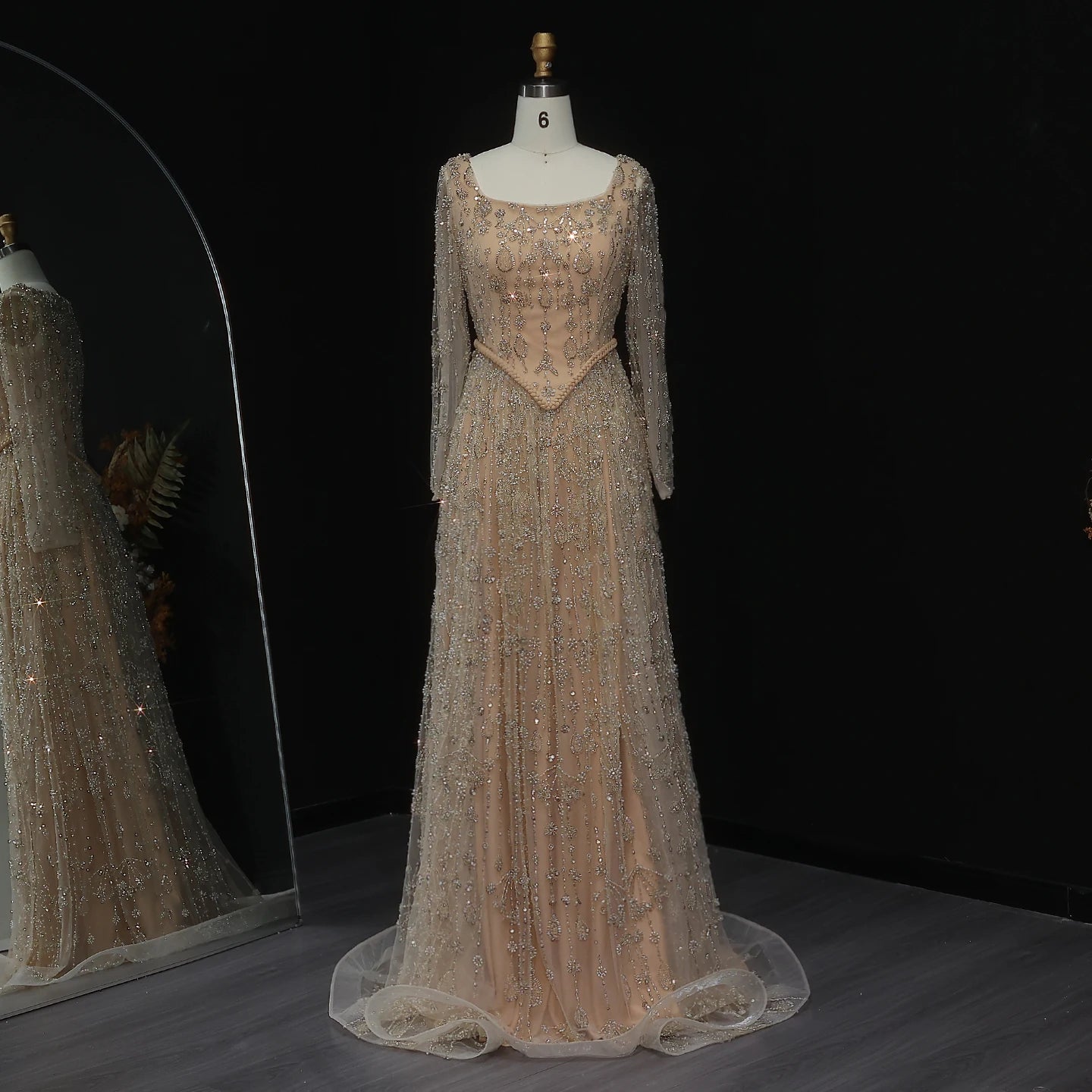 Elegant Sage Green Luxury Arabic Evening Dress