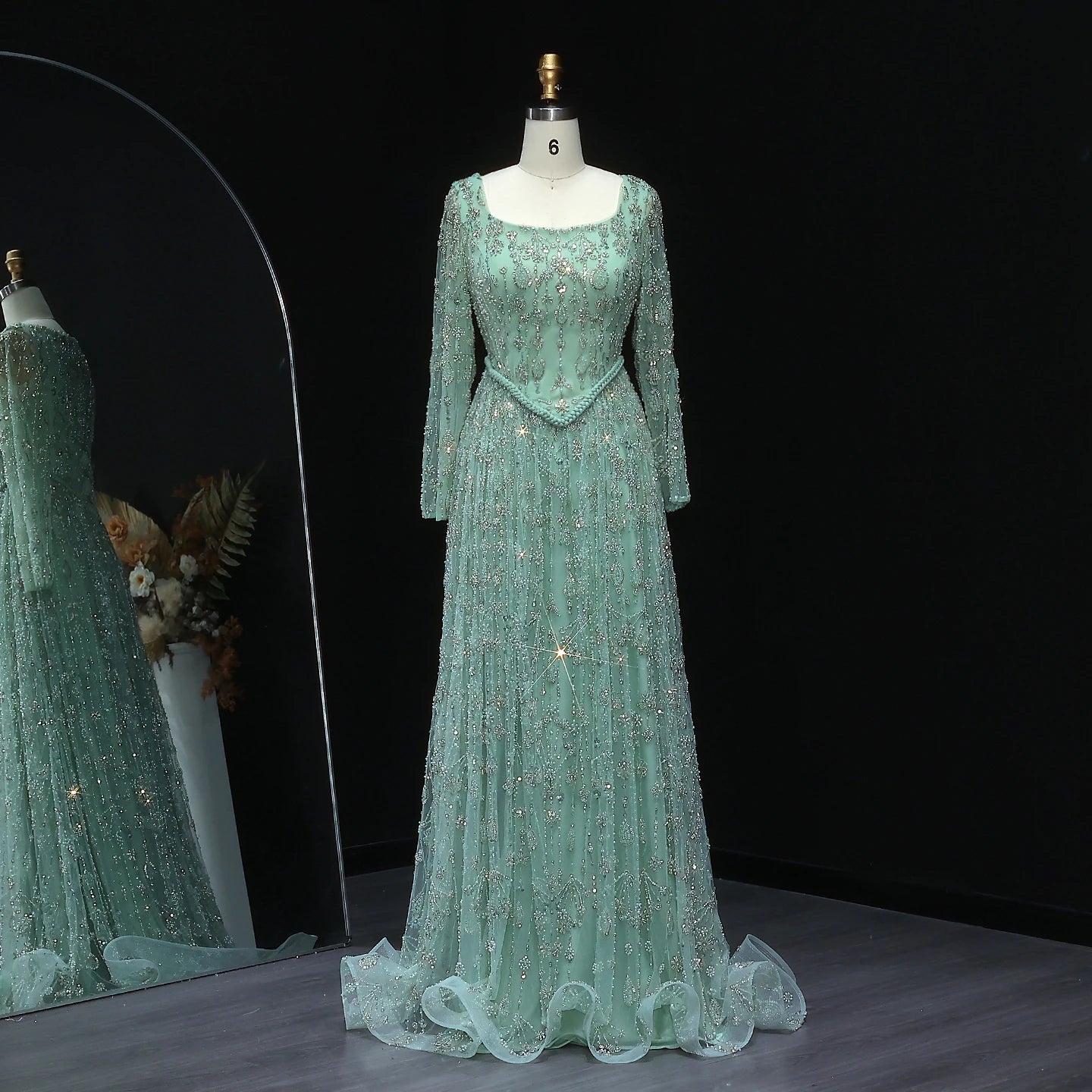 Elegant Sage Green Luxury Arabic Evening Dress